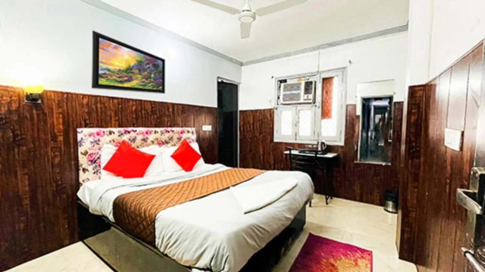 Hotel Niketan - Chanakyapuri New Delhi