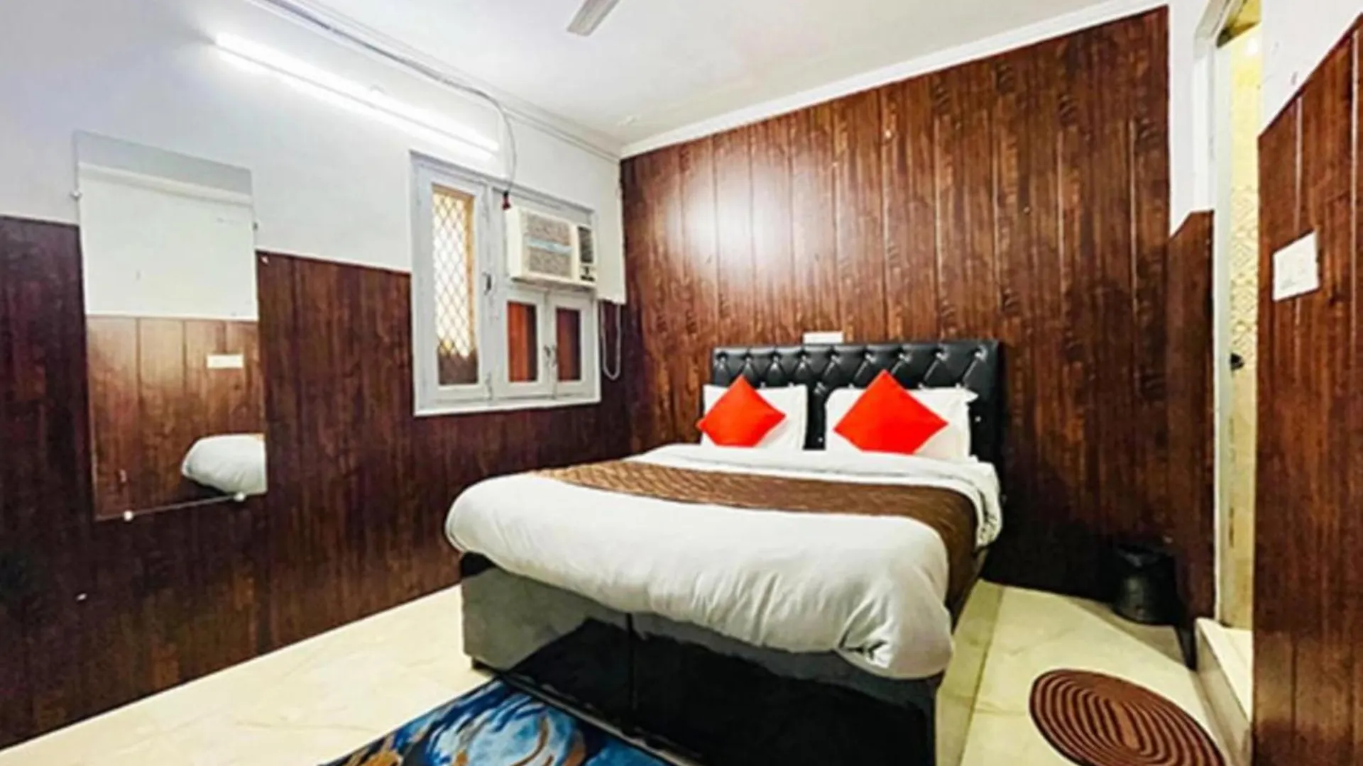 Hotel Niketan - Chanakyapuri New Delhi